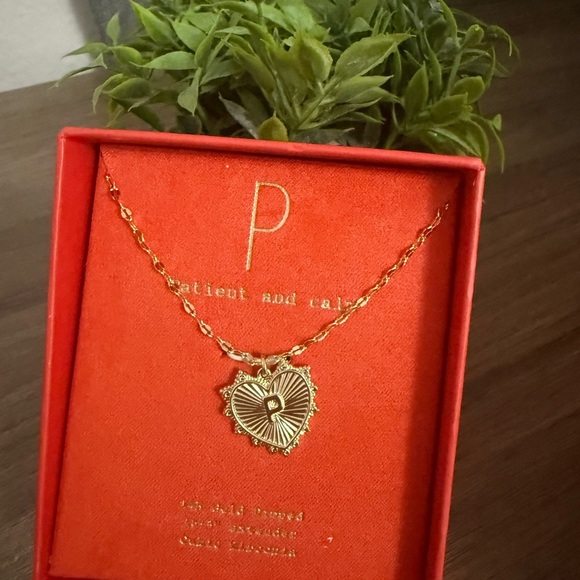 a new day Gold Heart Charm Necklace - Picture 2 of 2